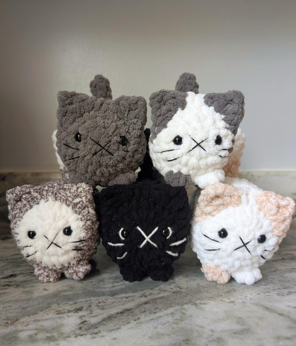 Crochet loaf cats, Crochet cats, Handmade plushie, Crochet kitten, cat
