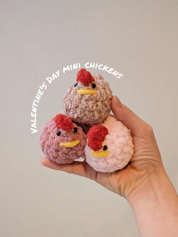 Valentine's Day Plushie | Crochet Valentine's Chicken | Crochet Mini Chicken | Handmade Valentines | Mini Chicken Plushie